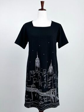 Vintage New York City Skyline Graphic NYC Empire State Black Shift Dress MEDIUM